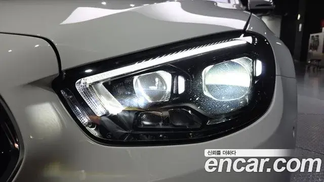 Mercedes-Benz E-Class 2023 — Şəkil 15/35