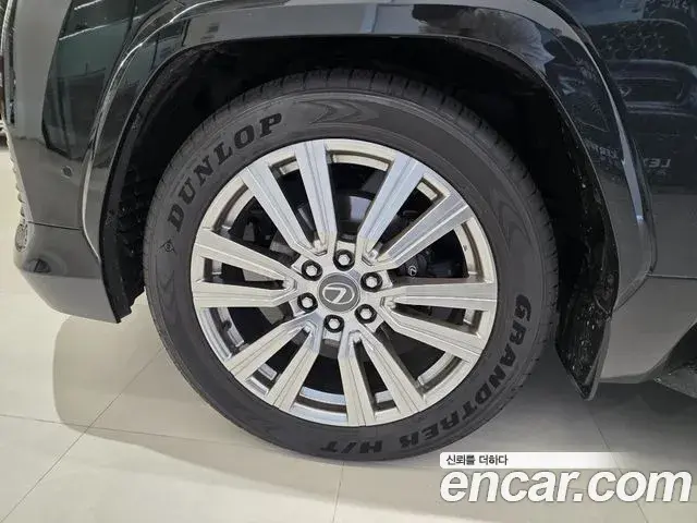 Lexus LX 2026 — Photo 5/17
