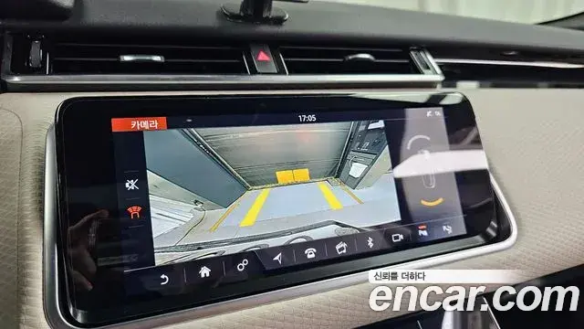 Land Rover Range Rover Velar 2019 — Photo 10/20