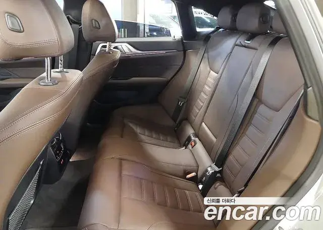 BMW 4 Series 2024 — Photo 18/20