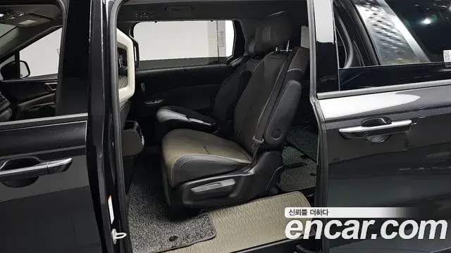 Kia Carnival 2026 — Photo 33/36