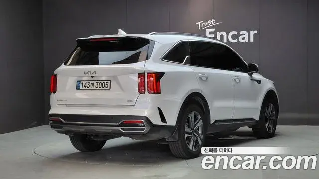 Kia Sorento 2022 — Фото 2/20