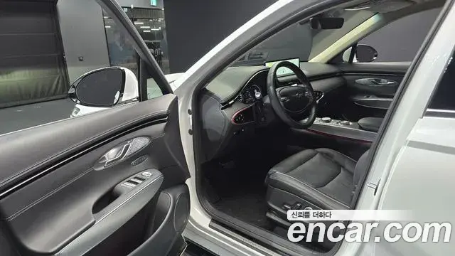 Genesis GV70 2023 — Şəkil 2/33