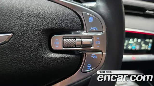 Genesis GV70 2023 — Şəkil 30/33
