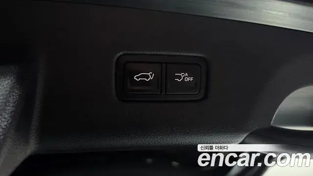 Kia Carnival 2022 — Photo 17/20