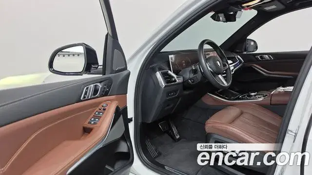 BMW X5 2025 — Photo 6/20