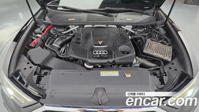 Audi A6 2021 — Photo 6/20