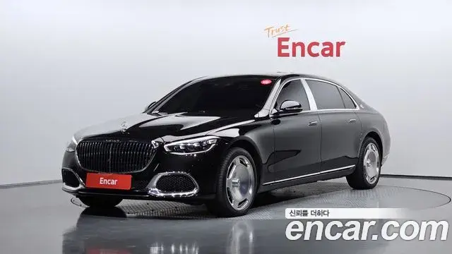 Mercedes-Benz S-Class 2023 — Photo 11/35