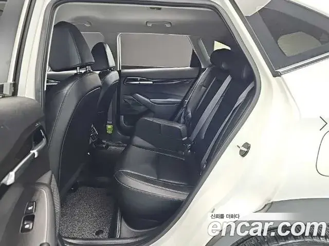 Kia Seltos 2020 — ფოტო 15/19