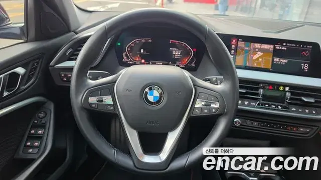 BMW 1 Series 2020 — Фото 13/20