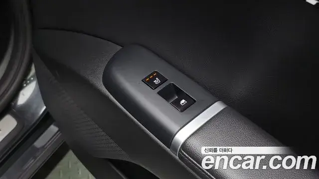 Hyundai Grandeur 2023 — Фото 19/20