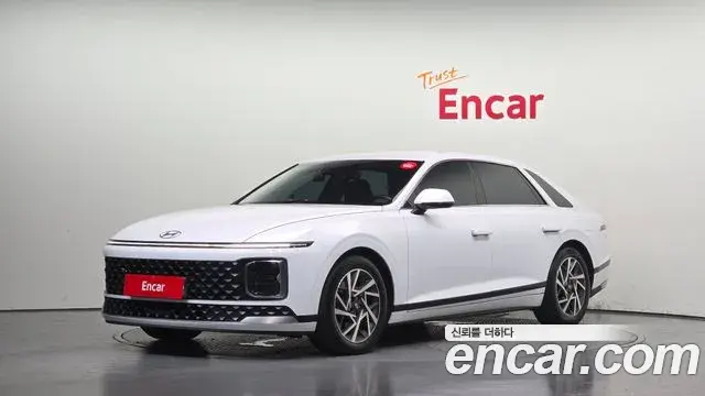 Hyundai Grandeur 2023 — Фото 1/20