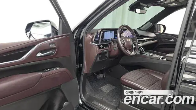 Cadillac Escalade 2022 — Photo 16/20