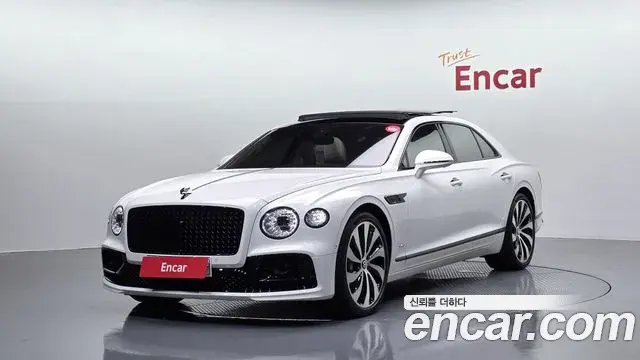 Bentley Flying Spur 2023 — ფოტო 28/37