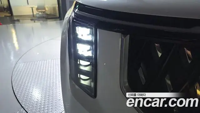 Kia Carnival 2024 — Photo 27/33
