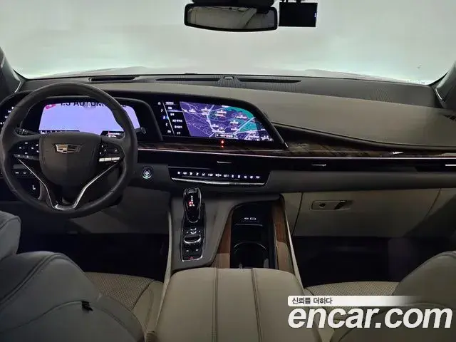 Cadillac Escalade 2021 — Photo 7/20
