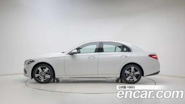 Mercedes-Benz C-Class 2026 — ფოტო 6/20