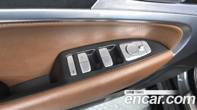 Genesis G70 2019 — ფოტო 26/32