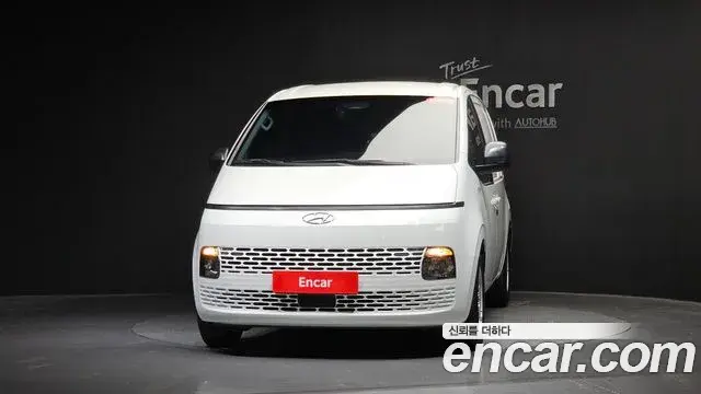 Hyundai Staria 2022 — Фото 3/20