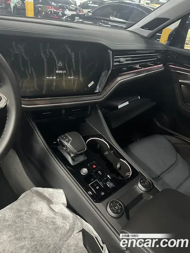 Volkswagen Touareg 2026 — Şəkil 10/10
