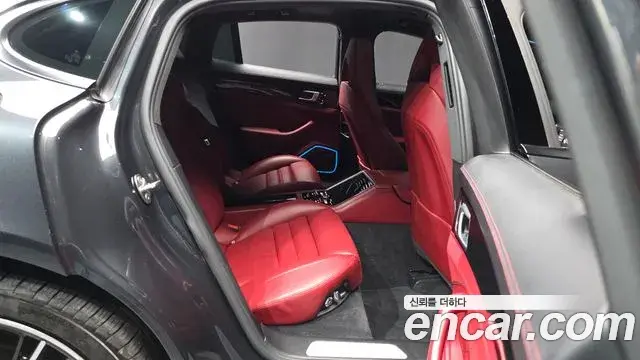 Porsche Panamera 2018 — ფოტო 12/20