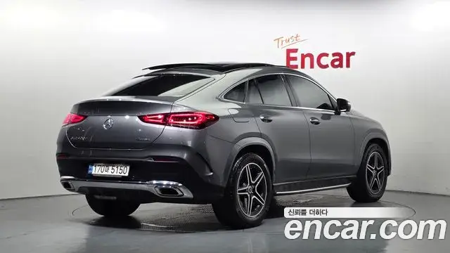 Mercedes-Benz GLE-Class 2021 — ფოტო 2/20