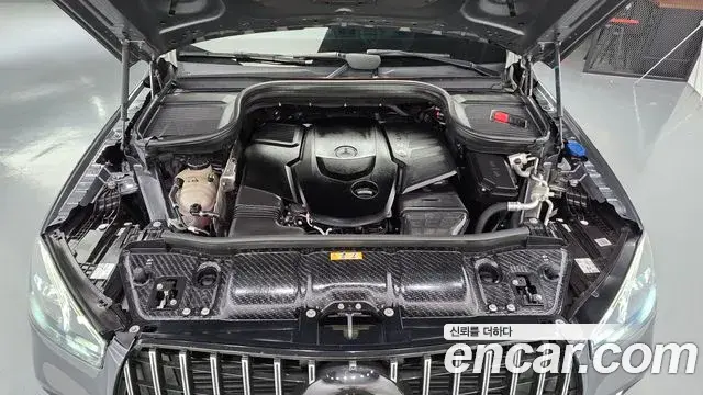 Mercedes-Benz GLE-Class 2021 — ფოტო 6/20