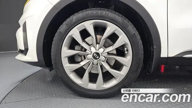 Kia Sorento 2020 — Фото 5/20
