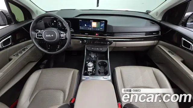 Kia Carnival 2024 — Photo 7/20