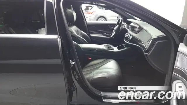Mercedes-Benz S-Class 2020 — Фото 10/20