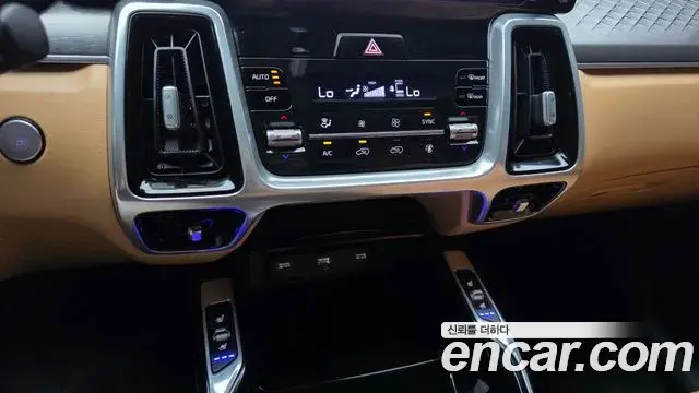 Kia Sorento 2020 — Photo 17/20