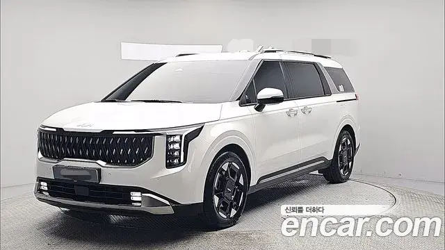 Kia Carnival 2024 — Photo 1/19