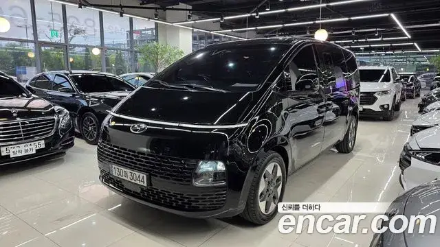 Hyundai Staria, 2021