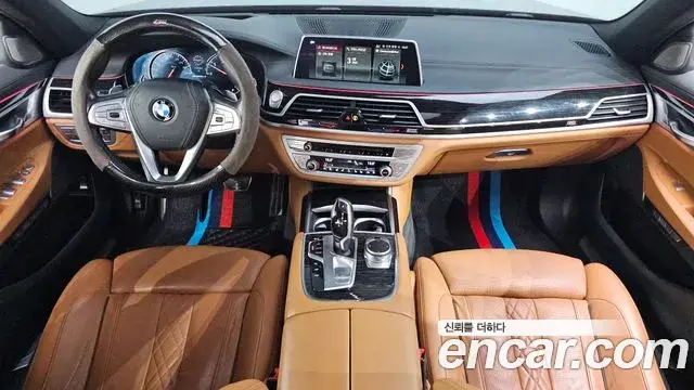BMW 7 Series 2018 — Photo 7/20