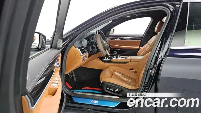 BMW 7 Series 2018 — Photo 10/20