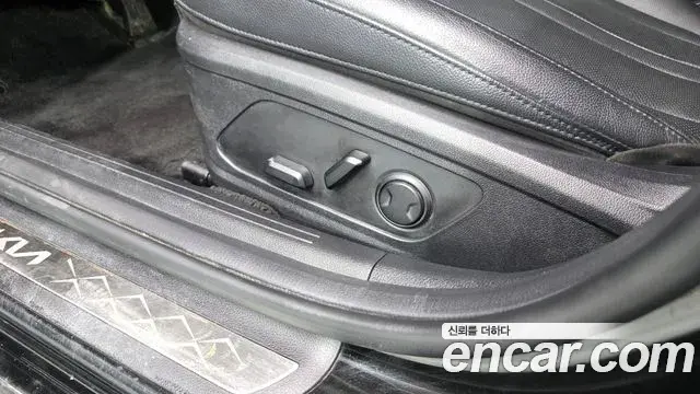 Kia K8 2023 — Şəkil 3/36