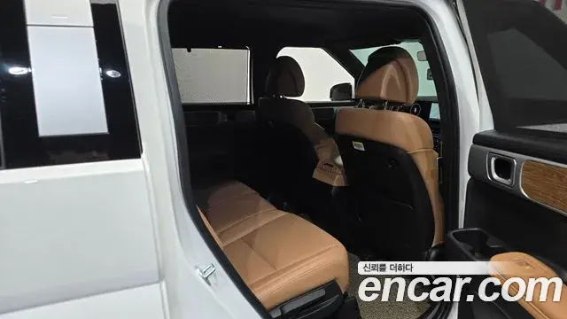 Hyundai Santa Fe 2024 — Фото 11/20