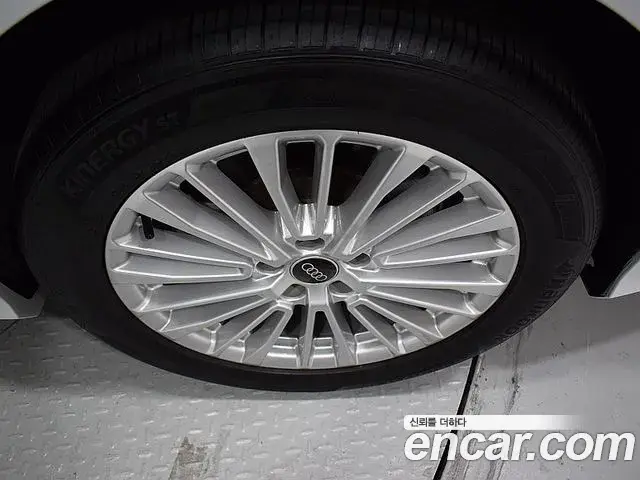 Audi A6 2021 — Фото 17/20