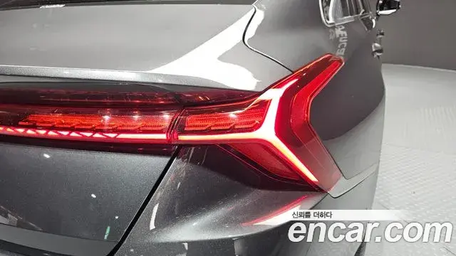 Kia K8 2024 — Şəkil 4/30