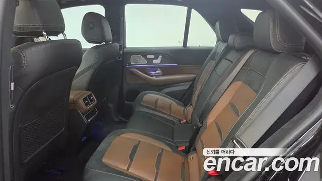 Mercedes-Benz GLE-Class 2025 — Фото 12/20