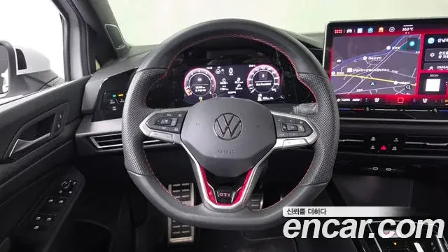Volkswagen Golf 2025 — Şəkil 13/20