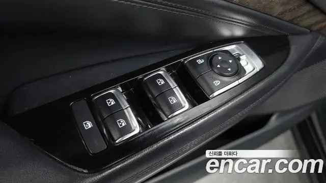 Kia K8 2021 — Şəkil 23/37