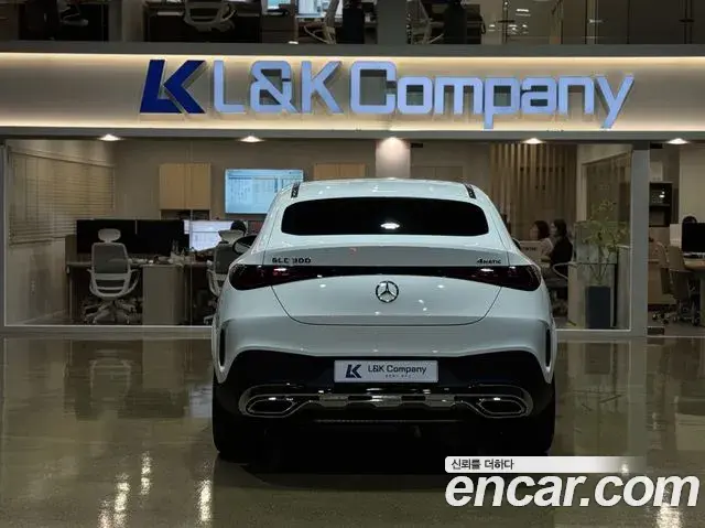 Mercedes-Benz GLC-Class 2026 — Şəkil 4/10