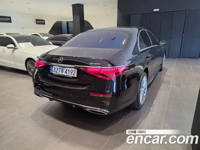 Mercedes-Benz S-Class 2021 — Photo 2/20