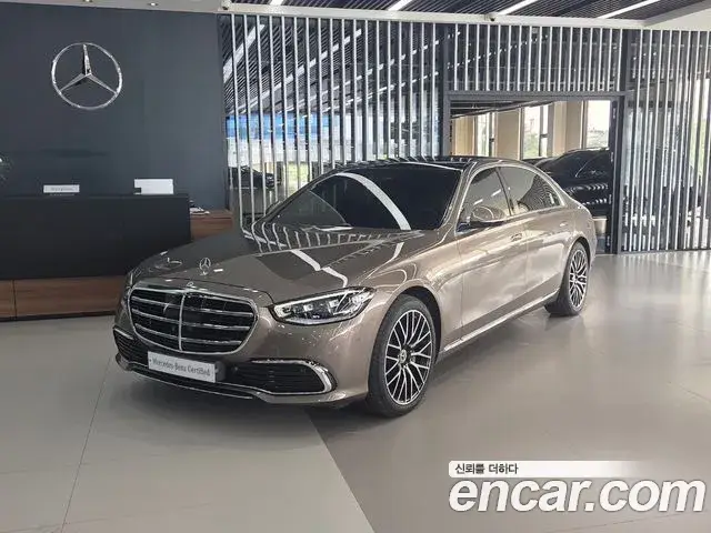 Mercedes-Benz S-Class, 2025