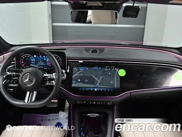Mercedes-Benz E-Class 2025 — Photo 7/20