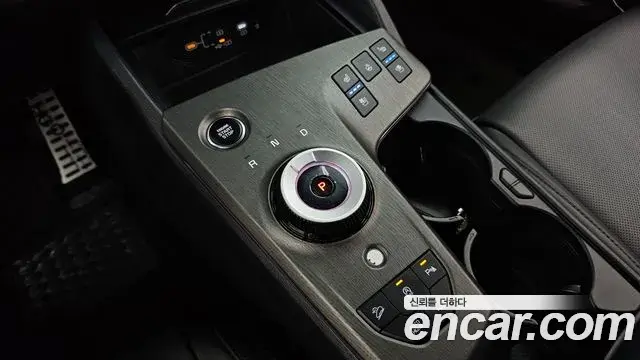 Kia Sportage 2024 — Фото 8/20