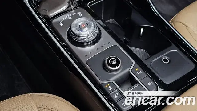 Kia Sorento 2024 — Фото 9/20