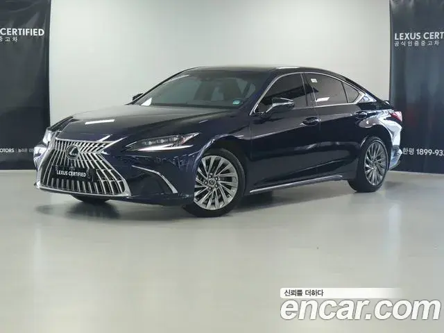 Lexus ES300h 2025 — Фото 9/15