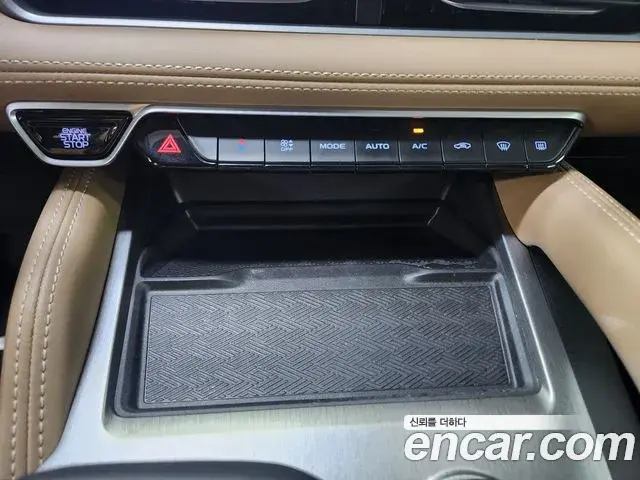 Renault Samsung Grand Koleos 2025 — Фото 13/20